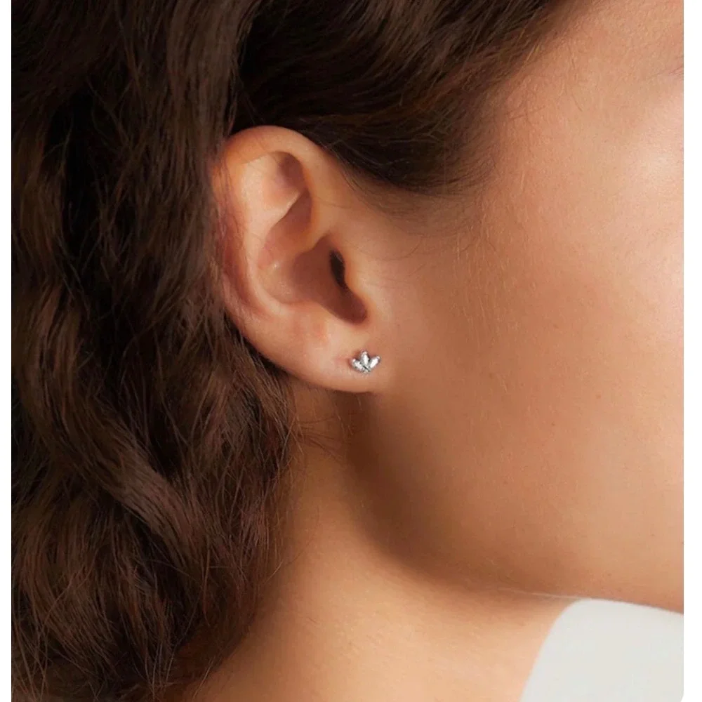 925 Sterling Silver 18k Gold Plated Dainty Marquise CZ Stud Earrings